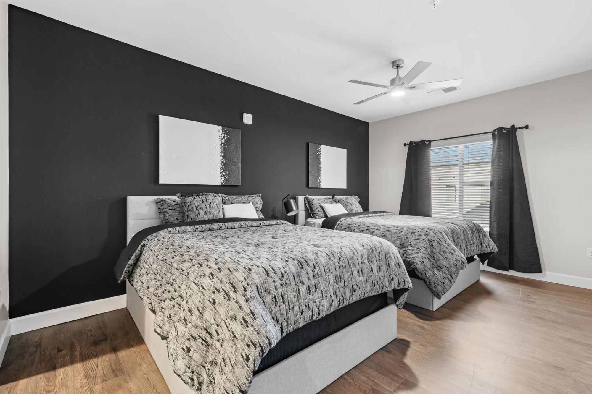 נאשוויל Midnight Manor Penthouse Suite The Gulch מראה חיצוני תמונה